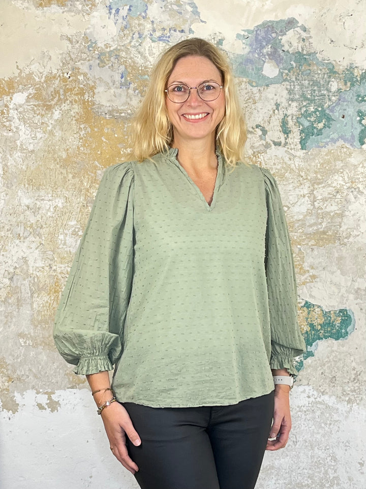 Bluse mit Tupfen, khaki von Bella Vita - Mode & Lifestyle