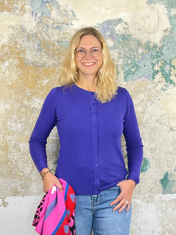 Cardigan Rundhals, lila von Bella Vita - Mode & Lifestyle