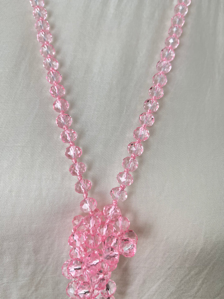 Kette aus Glassteinen, rosa