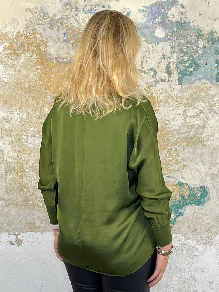 Langarm-Shirt mit Seide, grün von Bella Vita - Mode & Lifestyle