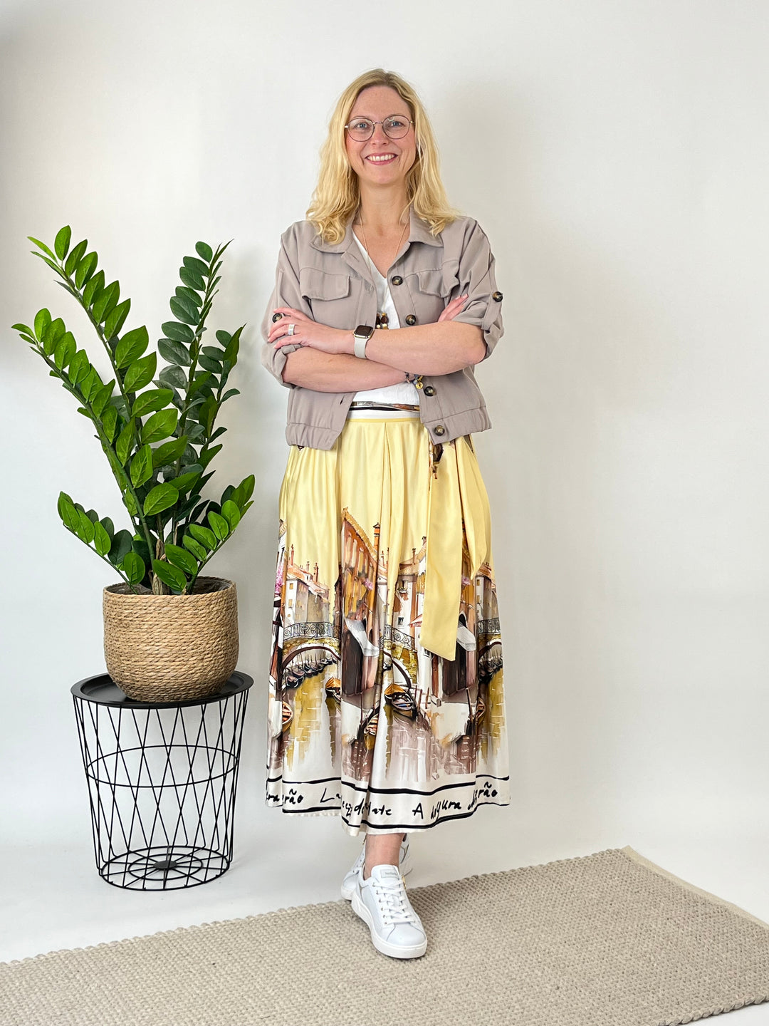 Blousonjacke kurze Form, taupe von Bella Vita - Mode & Lifestyle