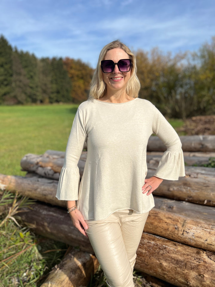 Pullover in A-Form mit Trompetenärmeln von Bella Vita - Mode & Lifestyle