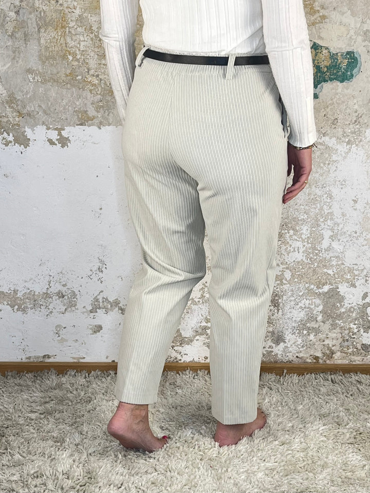 7/8-Cordhose, ecru von Bella Vita - Mode & Lifestyle