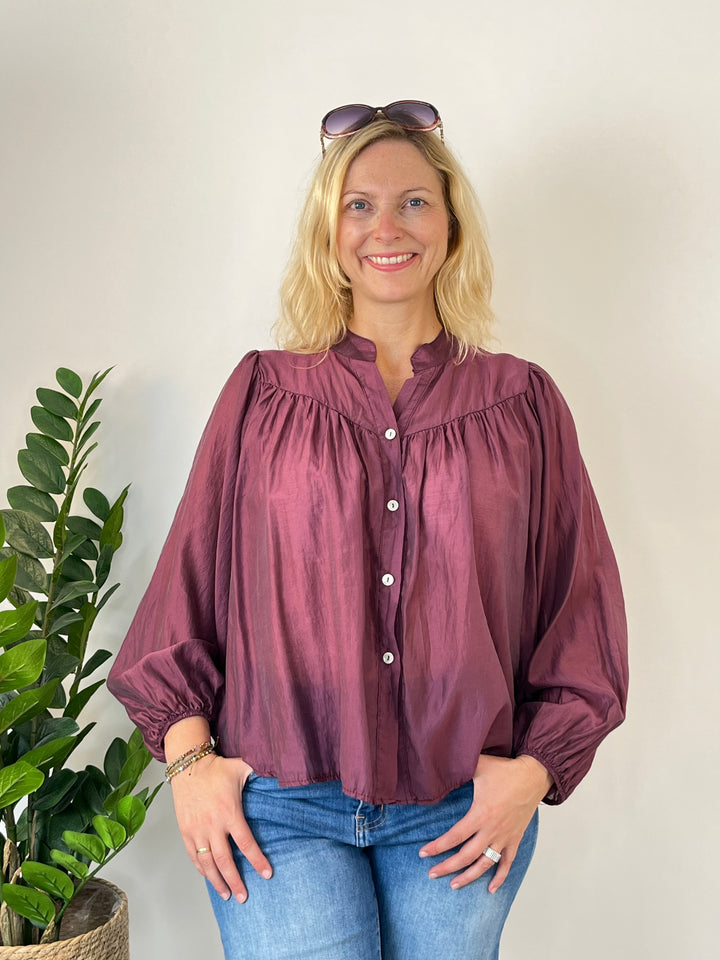 Blusa oversize con collo alto, bordeaux