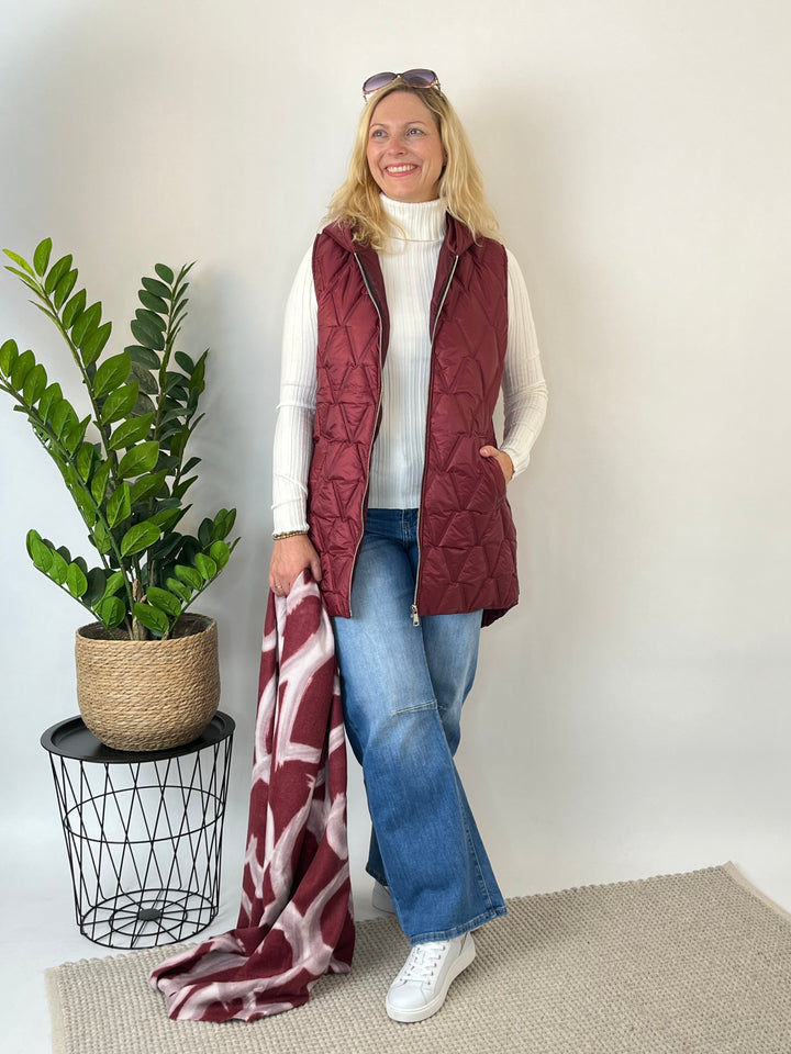 Gilet lungo trapuntato con cappuccio, bordeaux