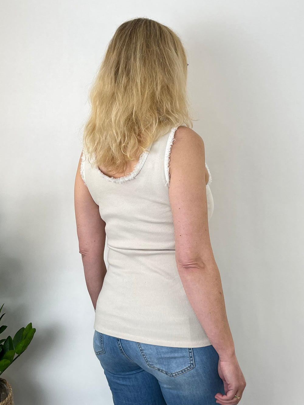Top mit Fransenkante, ecru von Bella Vita - Mode & Lifestyle