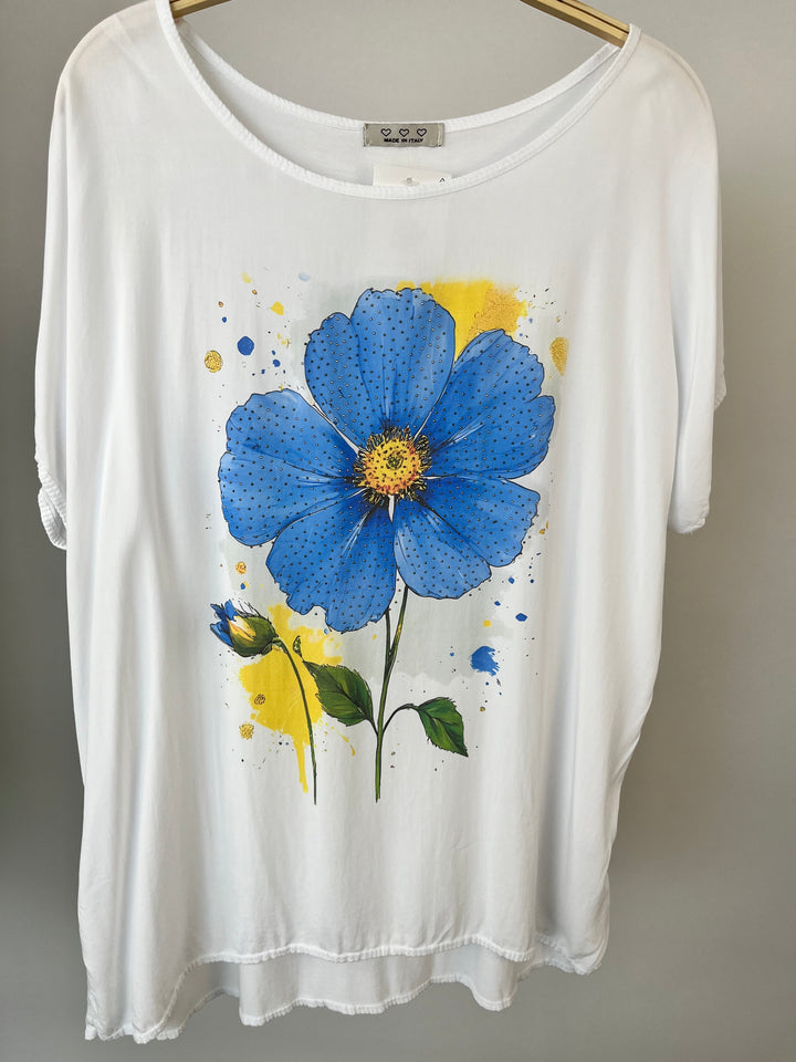 Shirt „Flower“ mit Glitzersteinchen, blau von Bella Vita - Mode &amp; Lifestyle