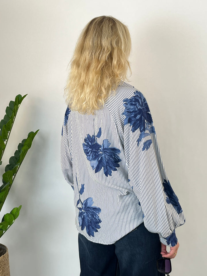 Bluse im Mustermix, marine