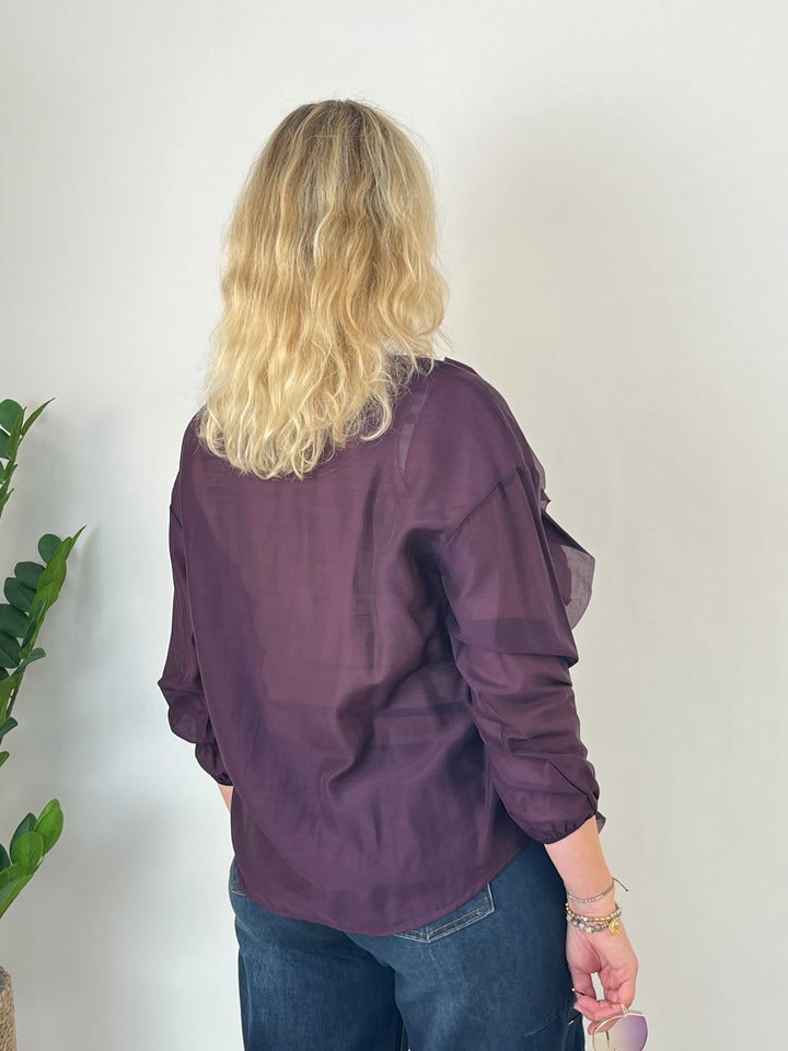 Blouse with ruffles, burgundy
