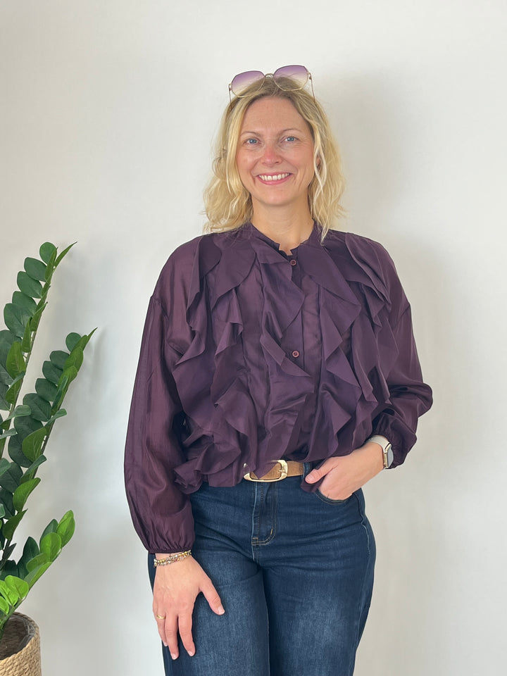 Blouse with ruffles, burgundy