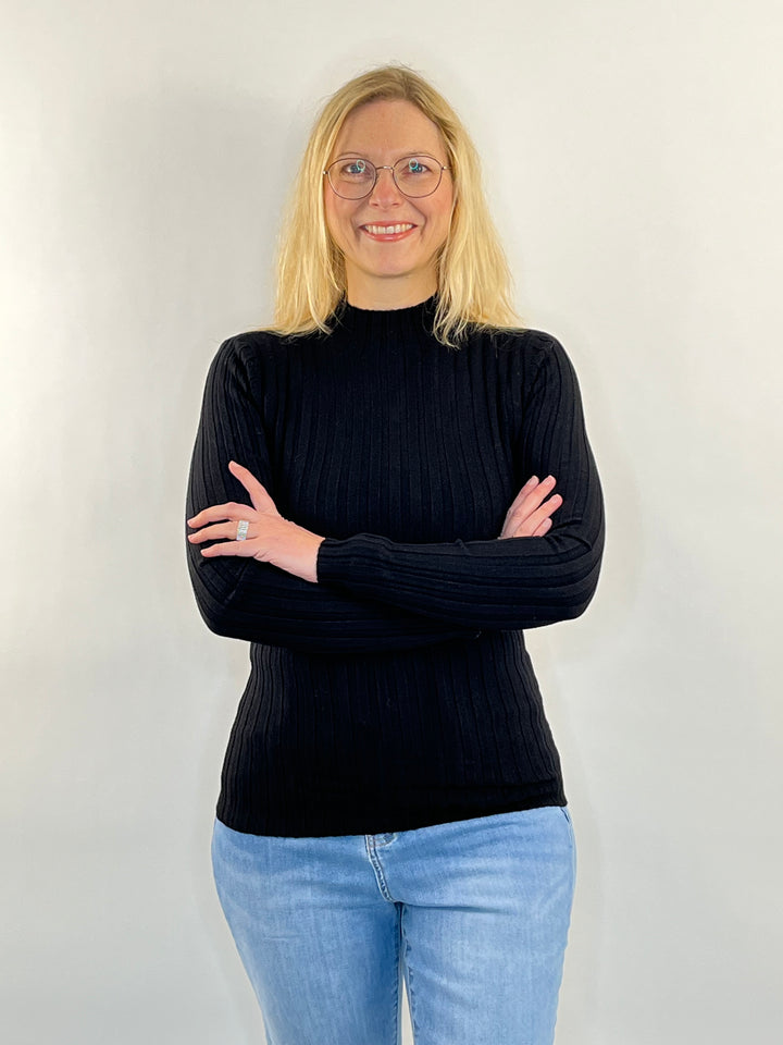Rippenpullover mit Stehkragen, schwarz von Bella Vita - Mode & Lifestyle