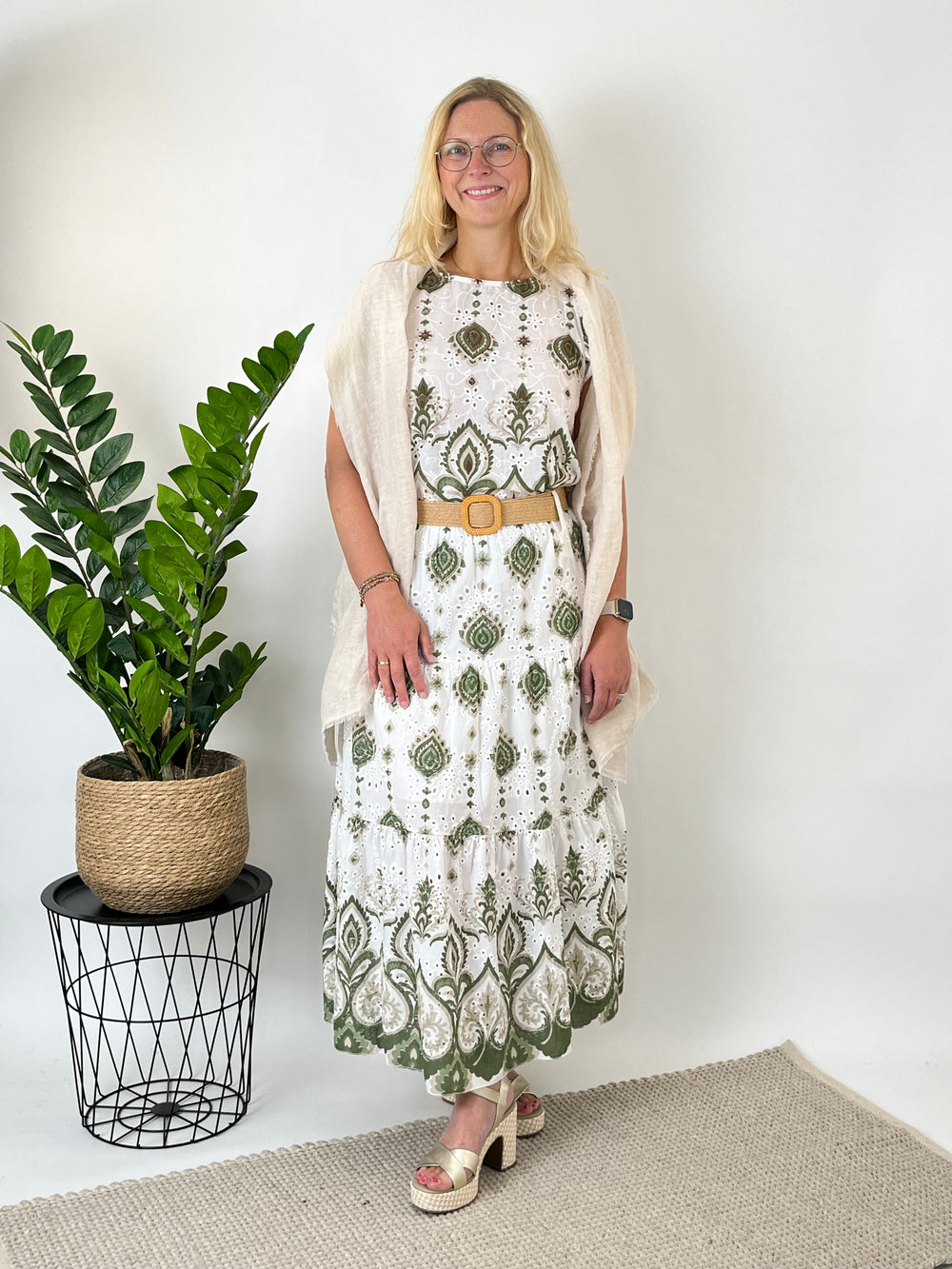 Fransenschal mit Leinen von Bella Vita - Mode & Lifestyle