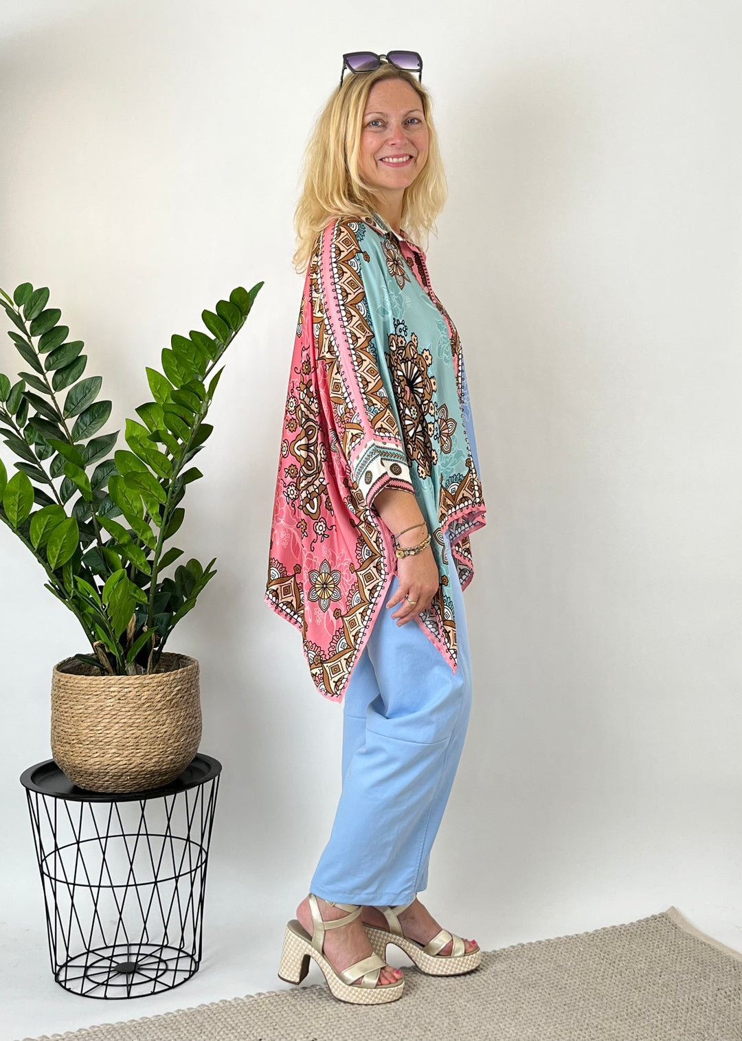 Tunikabluse mit Seide Ornamentprint, rosa-mint von Bella Vita - Mode &amp; Lifestyle