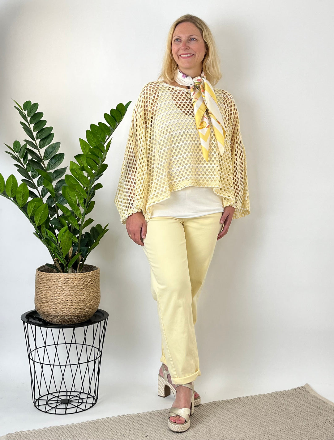 Sportive Baumwollhose, vanillegelb von Bella Vita - Mode &amp; Lifestyle
