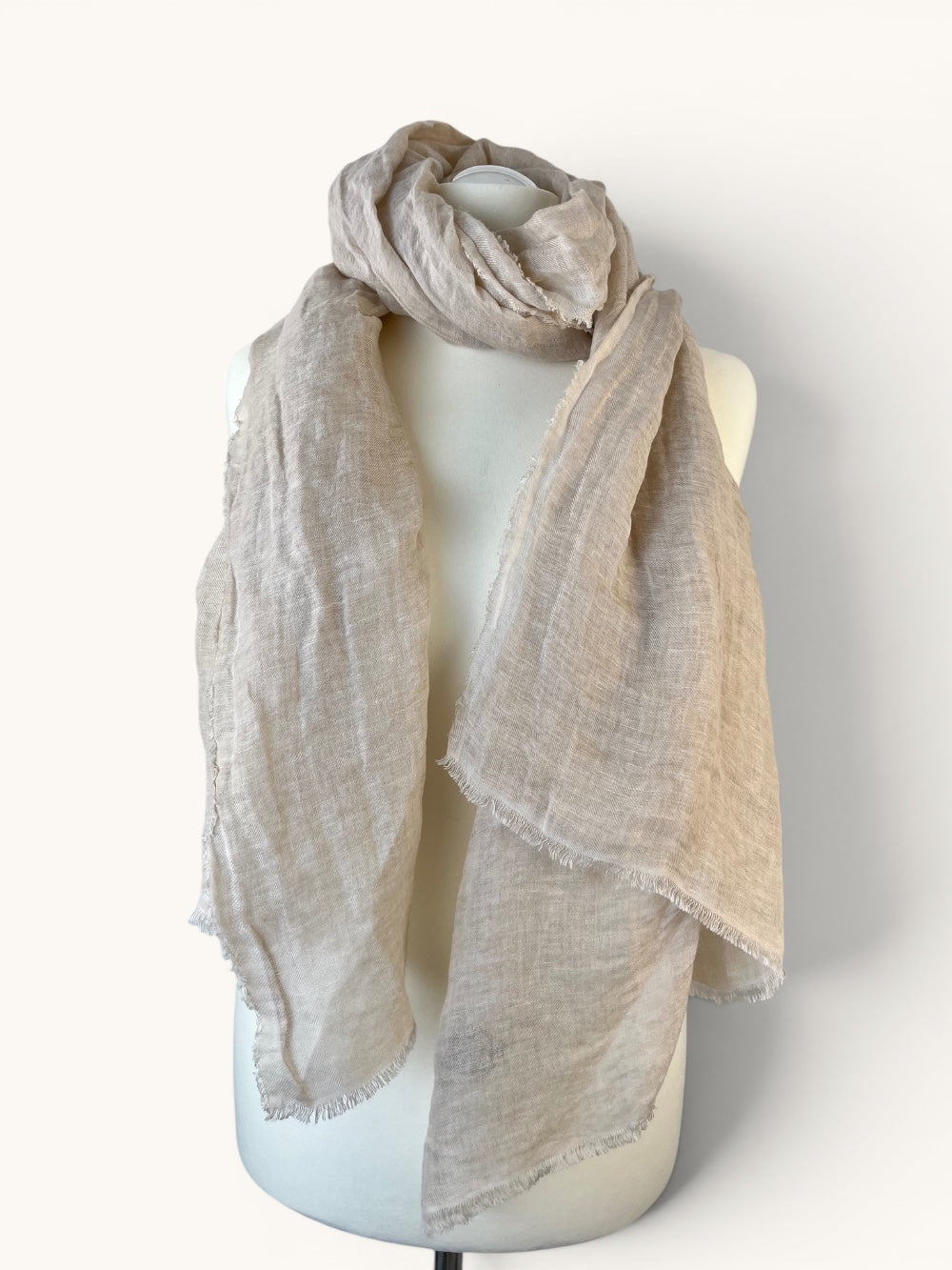 Fransenschal mit Leinen von Bella Vita - Mode & Lifestyle