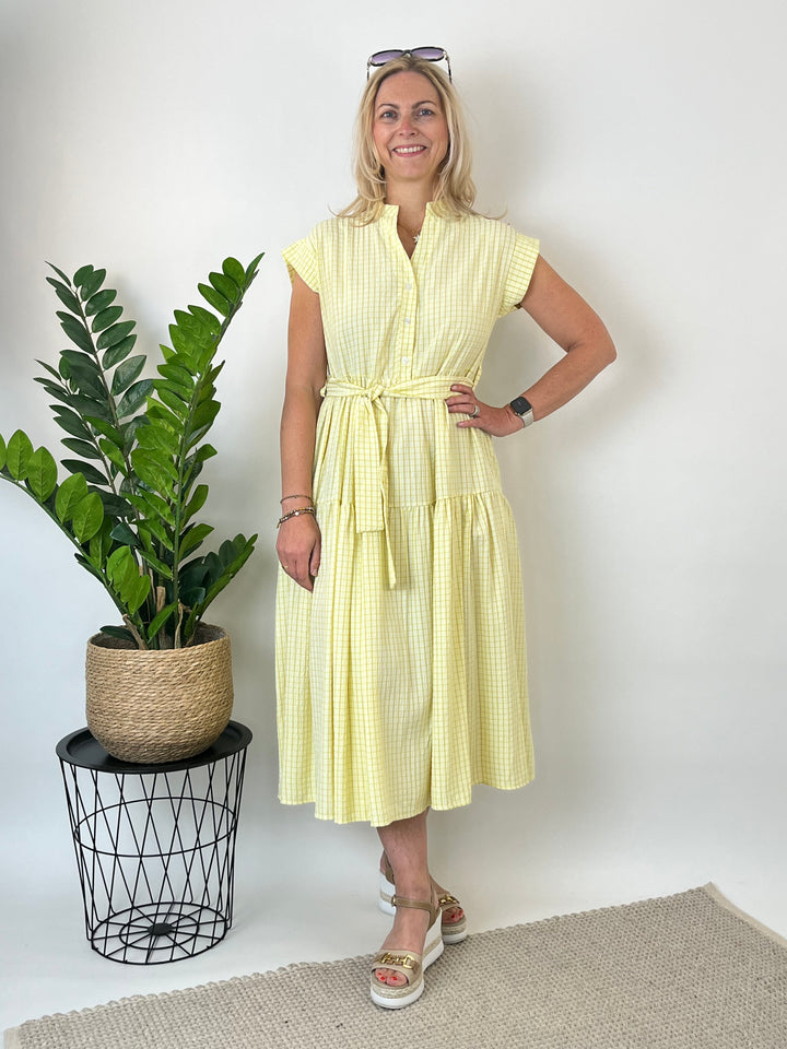 Sommerkleid mit Karomuster, vanillegelb von Bella Vita - Mode &amp; Lifestyle