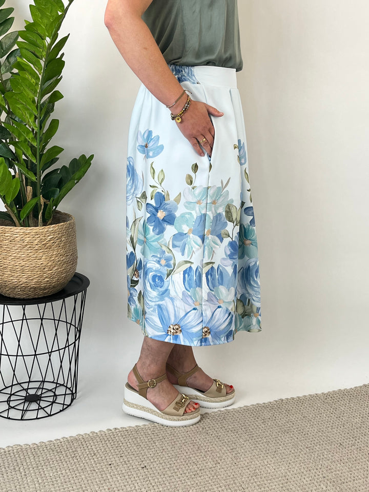 Midirock mit floralem Print, hellblau von Bella Vita - Mode &amp; Lifestyle