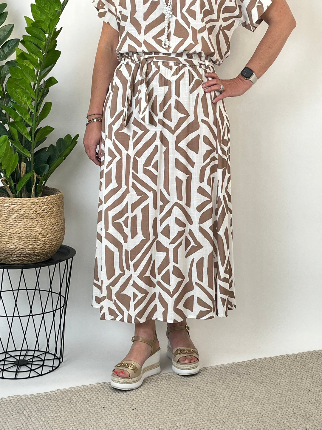 Viskoserock mit grafischem Print, beige von Bella Vita - Mode &amp; Lifestyle