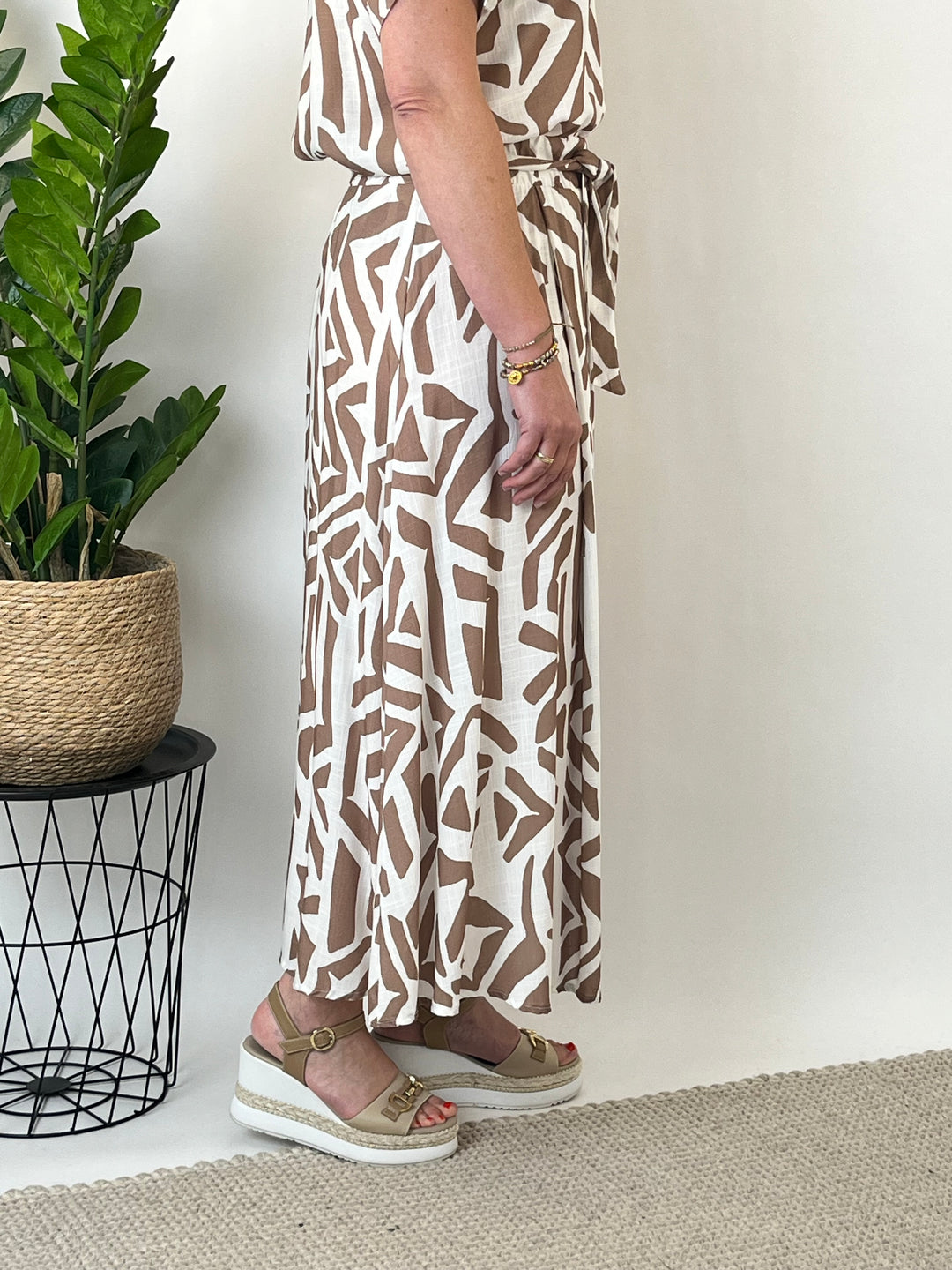 Viskoserock mit grafischem Print, beige von Bella Vita - Mode &amp; Lifestyle