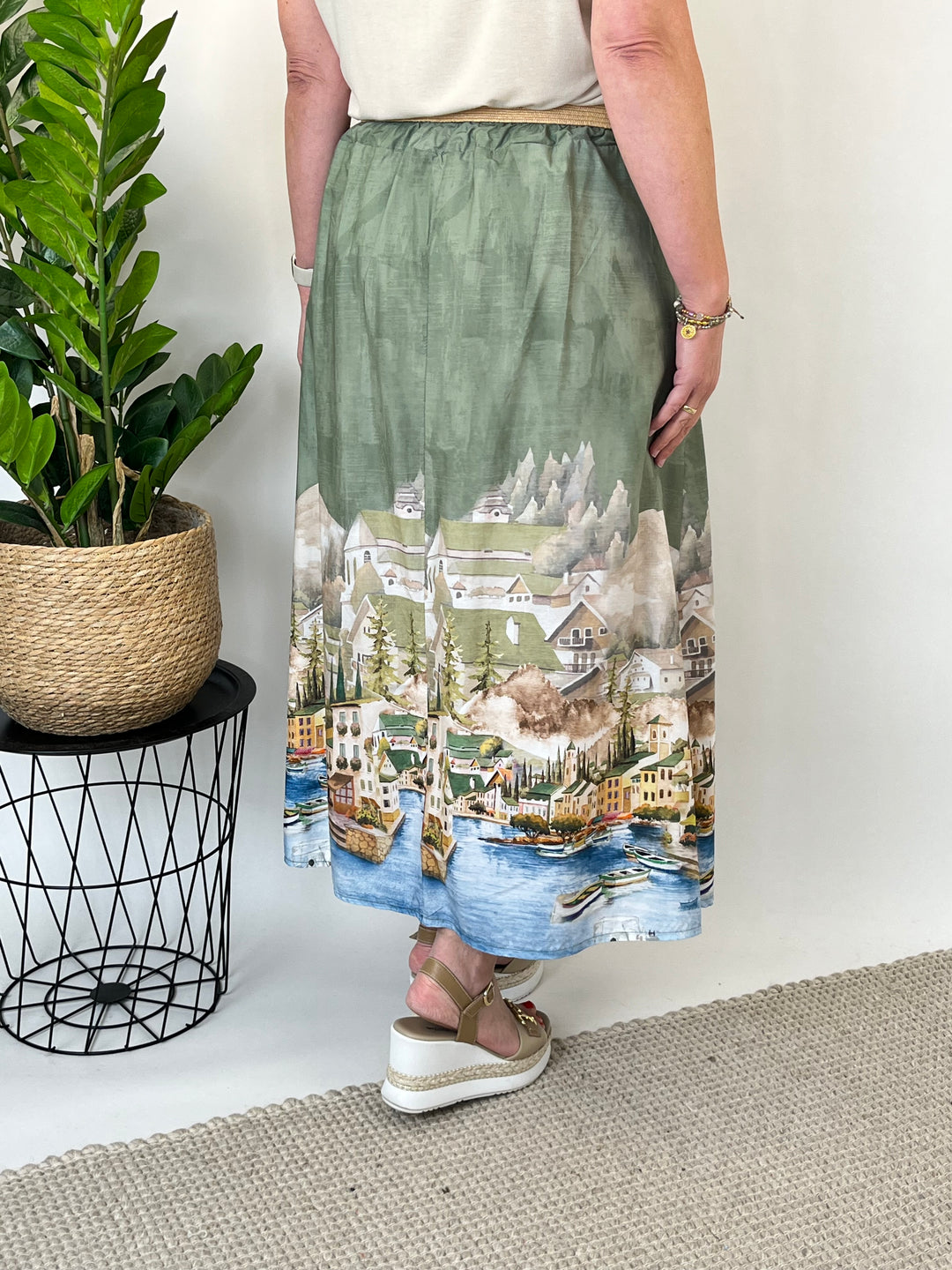 Rock mit Landschaftsprint, khaki-beige von Bella Vita - Mode &amp; Lifestyle
