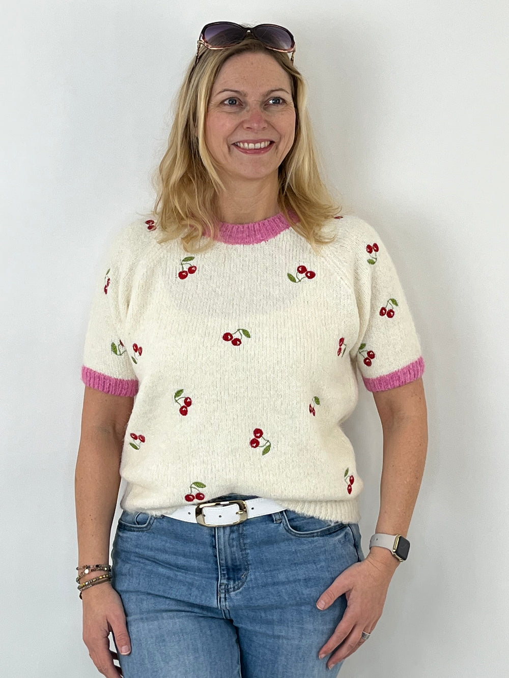 Kurzarm-Pulli Cherry, ecru von Bella Vita - Mode & Lifestyle