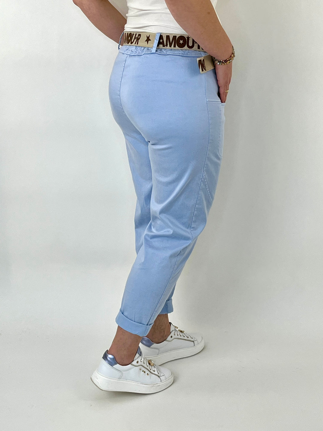 Jogpant Amour, hellblau von Bella Vita - Mode & Lifestyle