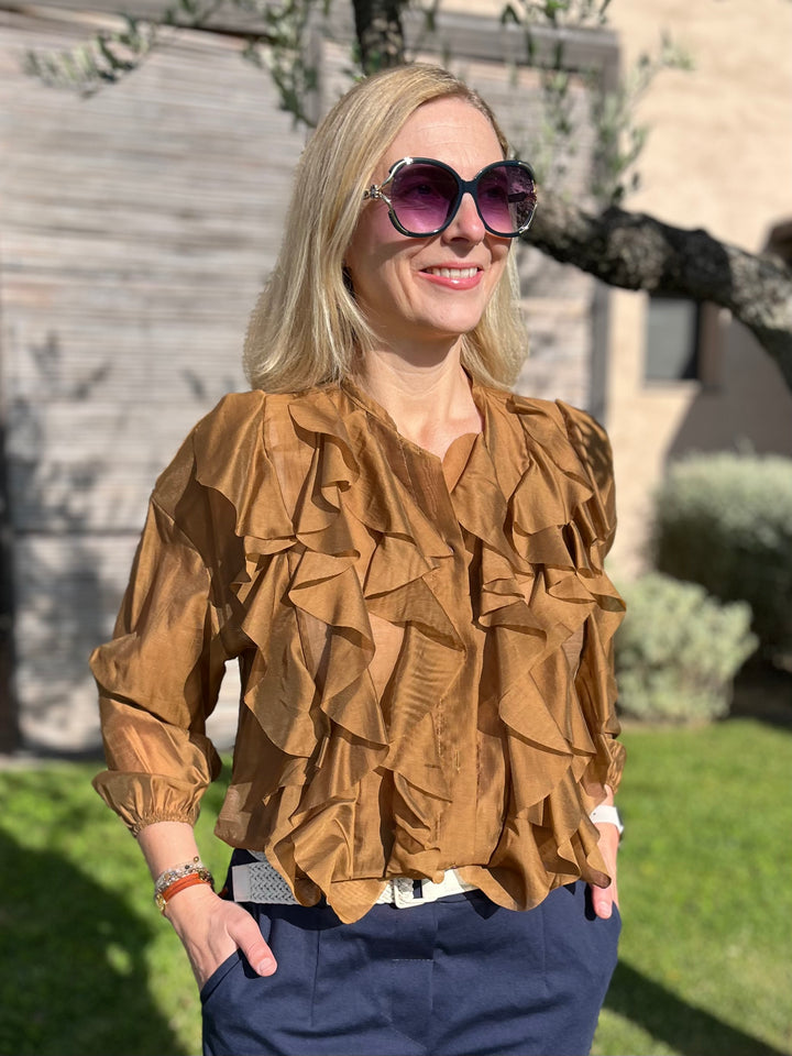 Bluse mit Rüschen, cognac