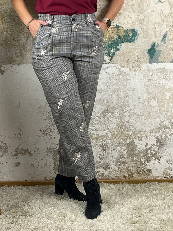 Karo-Hose bestickt von Bella Vita - Mode &amp; Lifestyle