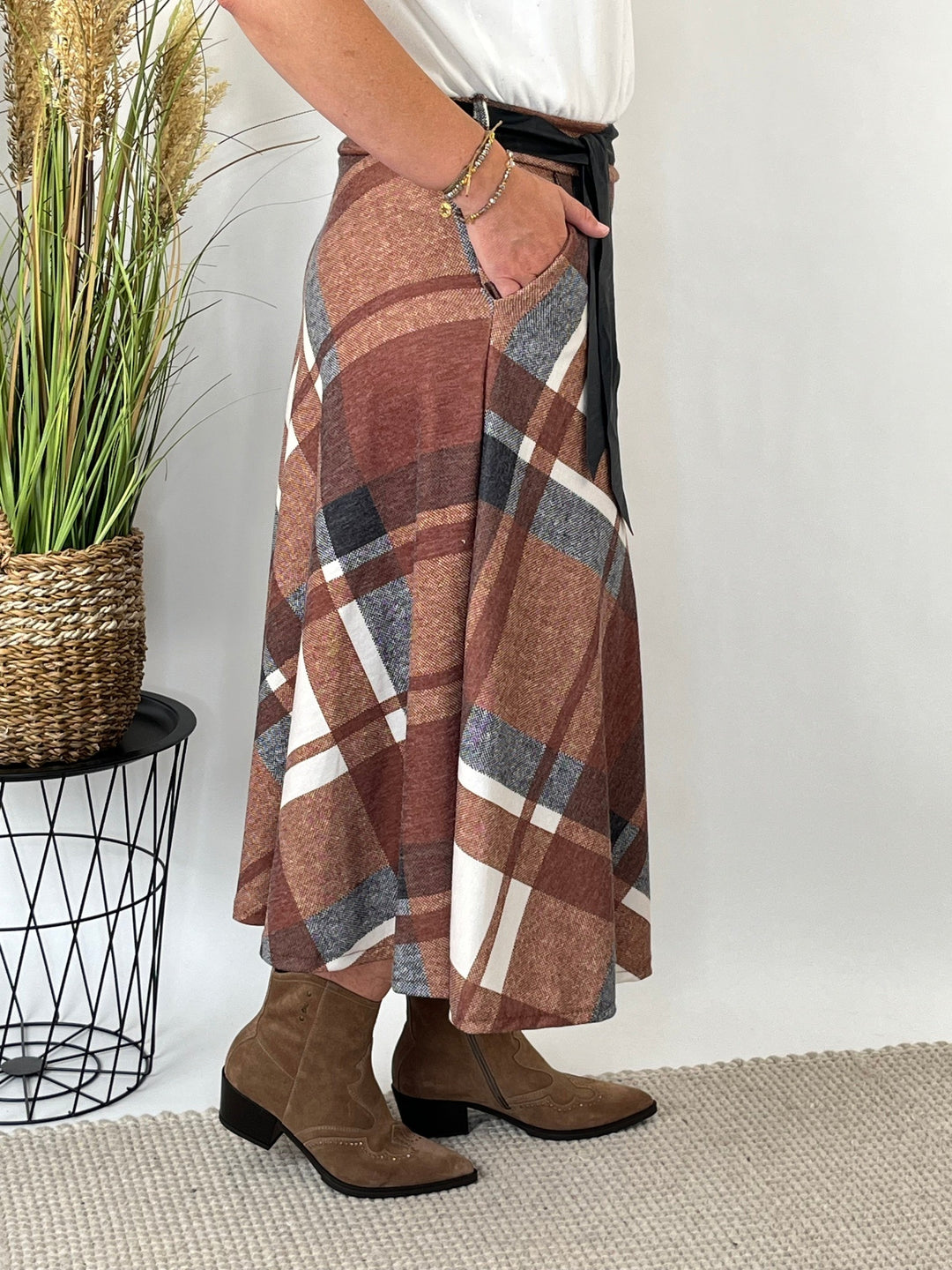 Cognac Karo Rock mit Flanelloptik und Seitenschlitz