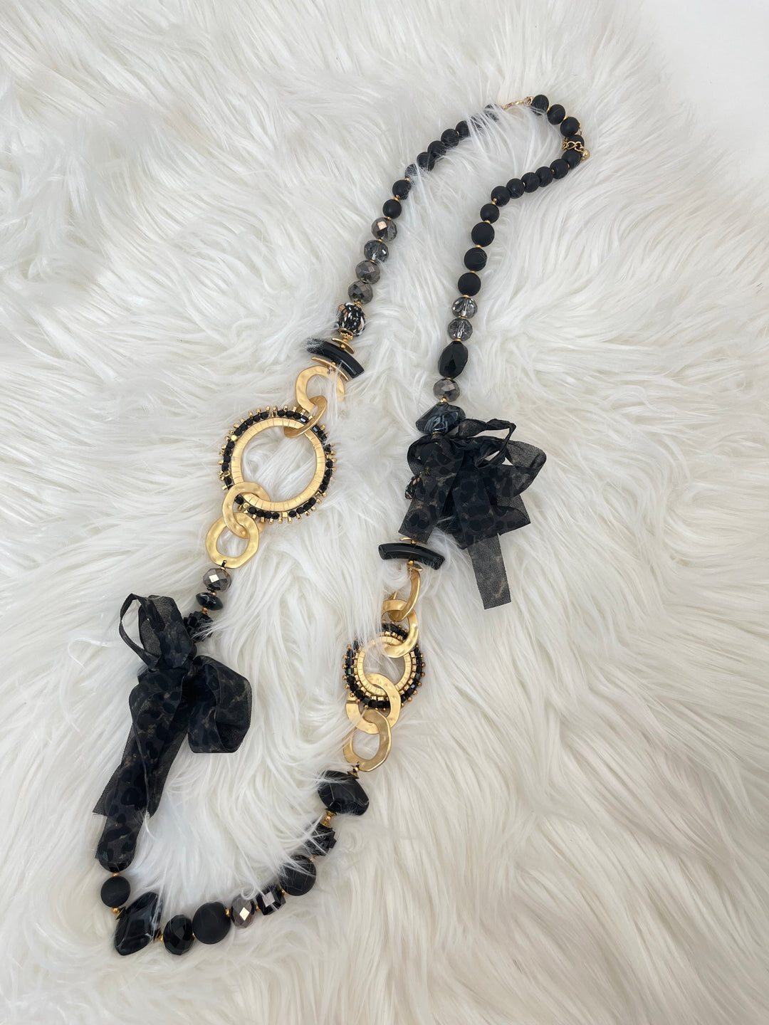 Kette Leo, grau-schwarz-gold von Bella Vita - Mode &amp; Lifestyle