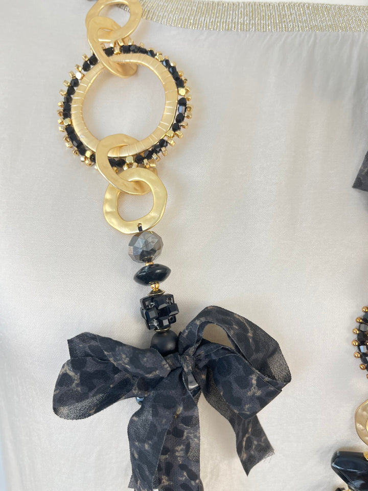 Kette Leo, grau-schwarz-gold von Bella Vita - Mode &amp; Lifestyle