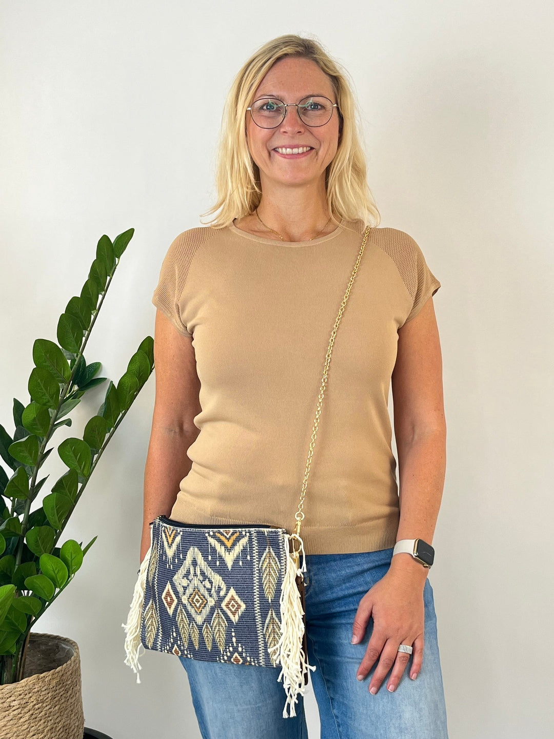 Kurzarm-Pullover mit Netzeinsatz oben von Bella Vita - Mode &amp; Lifestyle