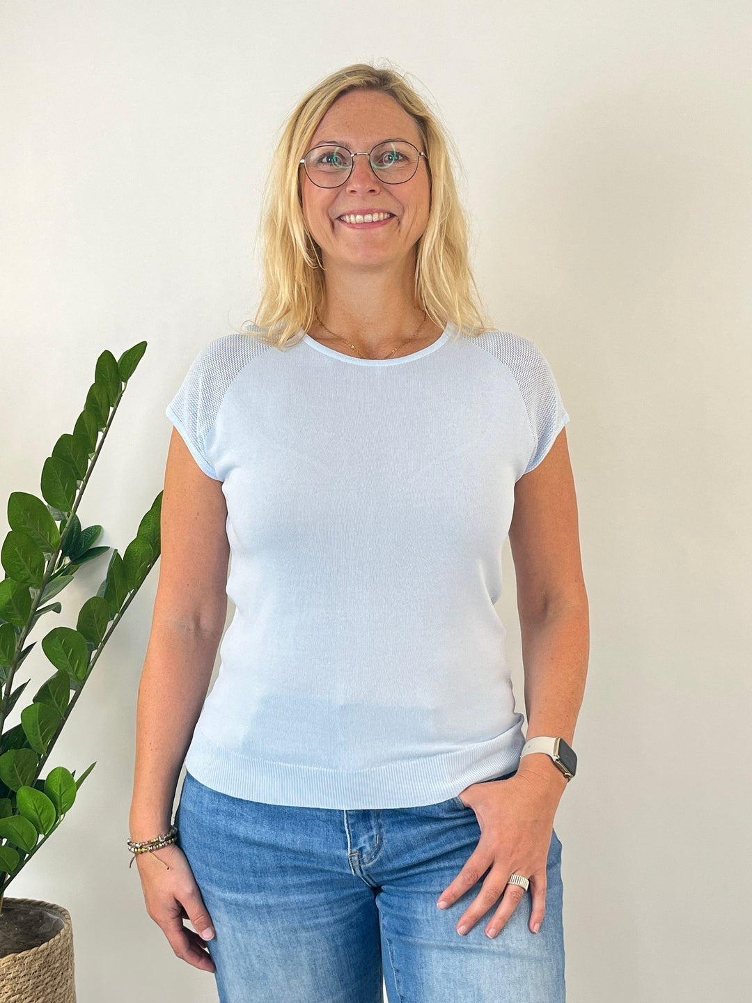 Kurzarm-Pullover mit Netzeinsatz oben Hellblau One Size von Bella Vita - Mode &amp; Lifestyle