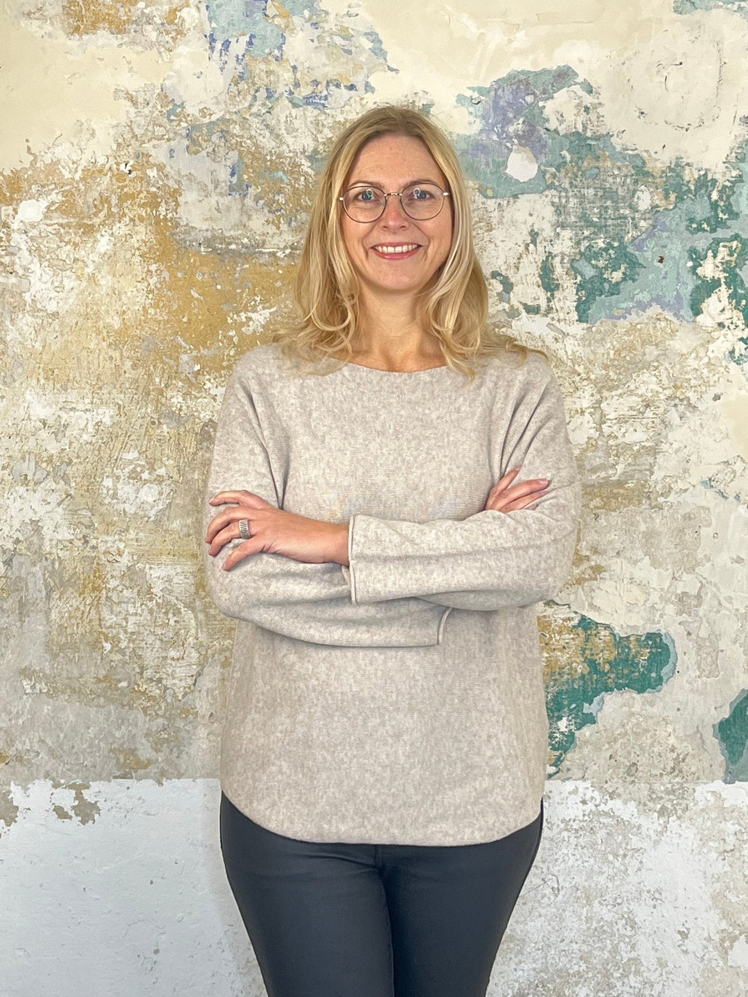Kuschelpulli mit Rundhals von Bella Vita - Mode &amp; Lifestyle