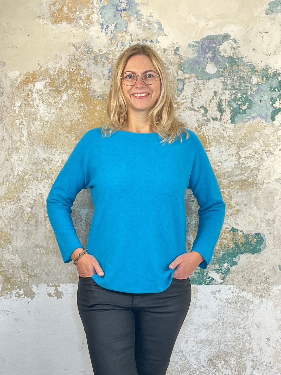 Kuschelpulli mit Rundhals von Bella Vita - Mode &amp; Lifestyle