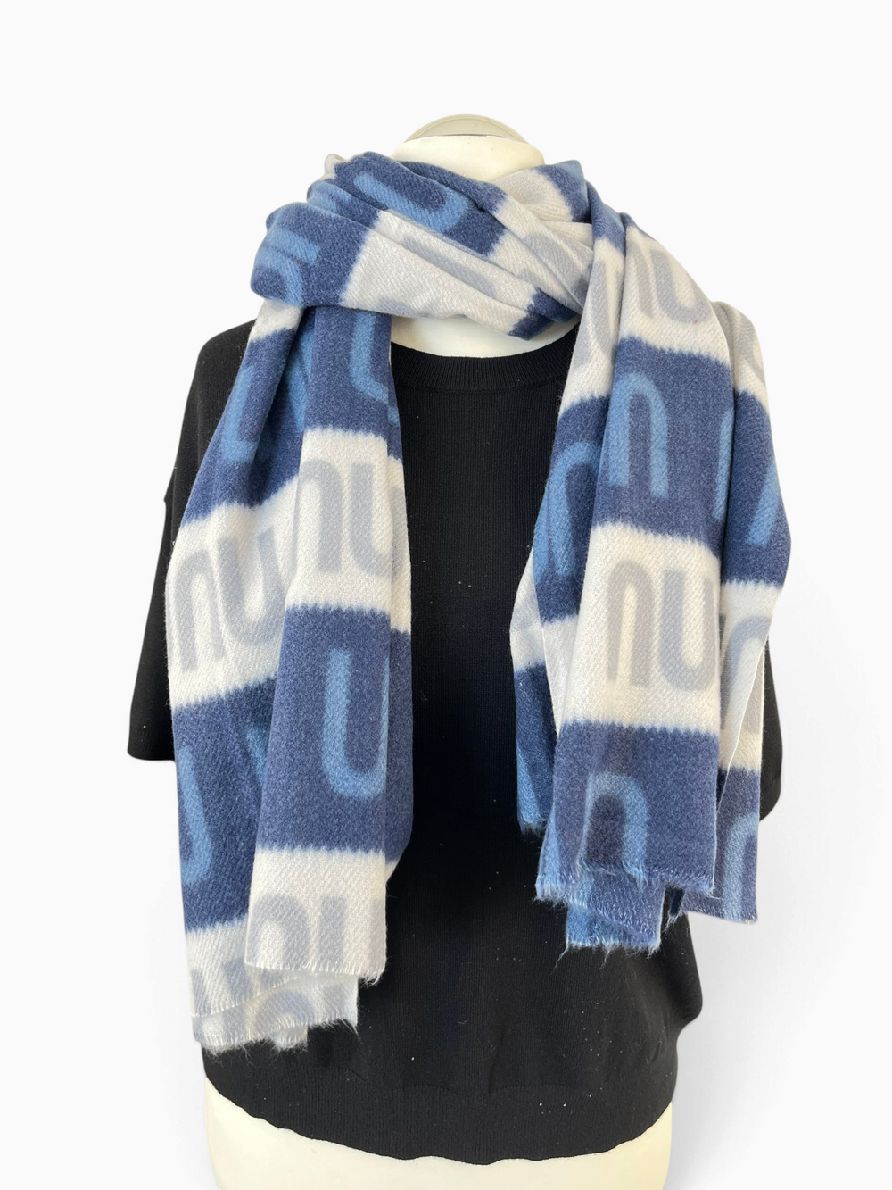Kuschelschal Statement, marine von Bella Vita - Mode & Lifestyle