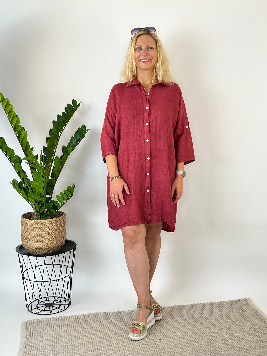 Leinen-Hemdblusenkleid, bordeaux von Bella Vita - Mode &amp; Lifestyle