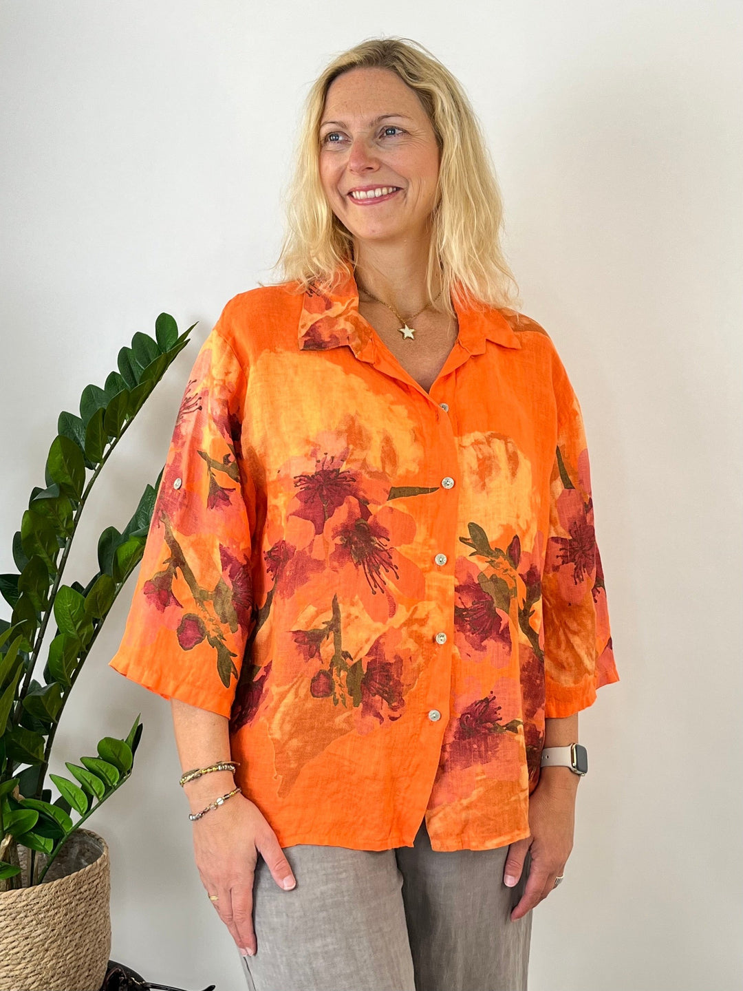 Leinenbluse "Floral Summer", orange von Bella Vita - Mode &amp; Lifestyle