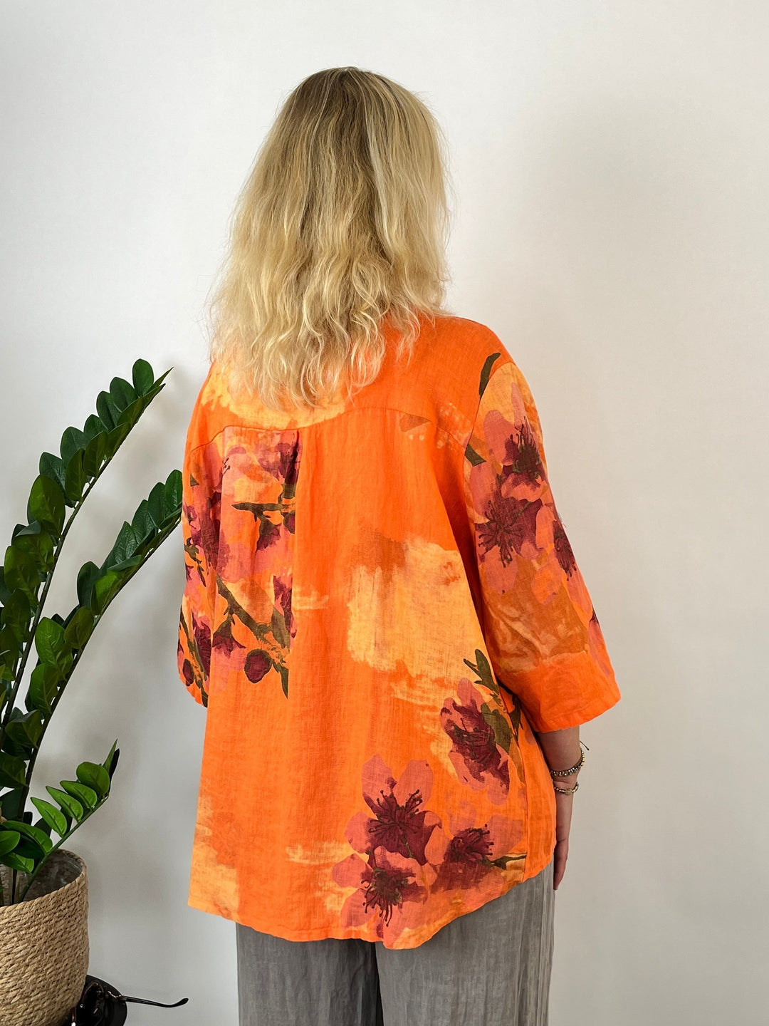 Leinenbluse "Floral Summer", orange von Bella Vita - Mode &amp; Lifestyle
