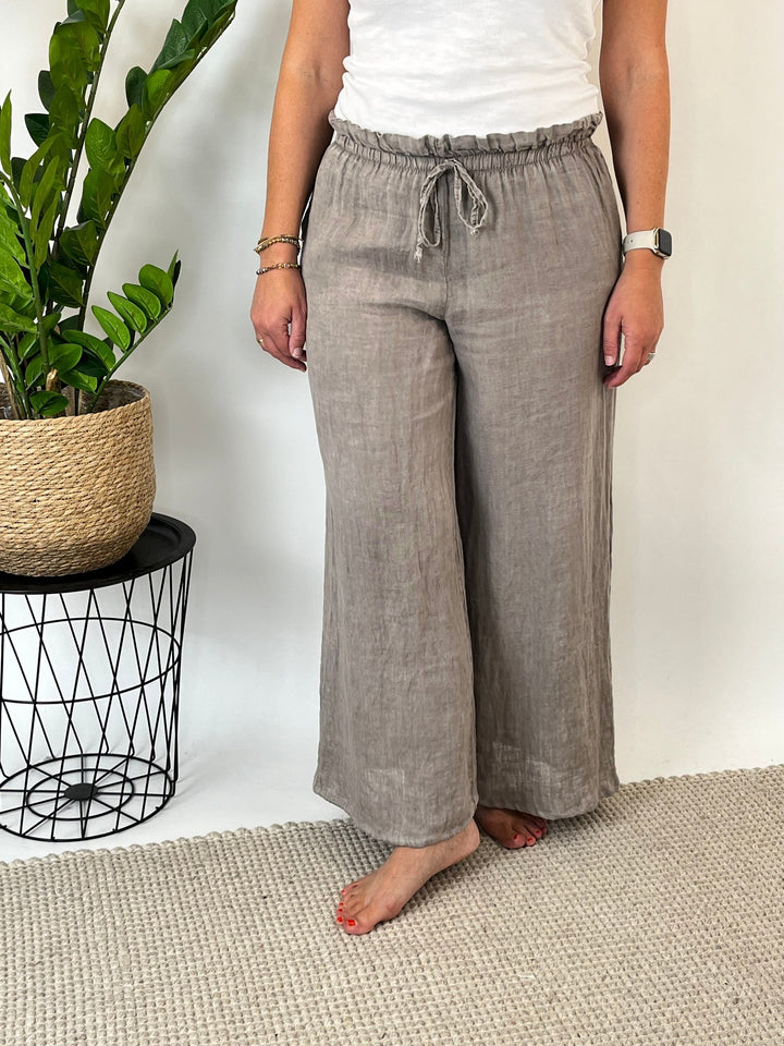Leinenhose mit weitem Bein, taupe von Bella Vita - Mode &amp; Lifestyle