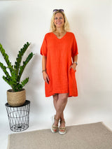 Leinenkleid mit V-Ausschnitt, orange von Bella Vita - Mode & Lifestyle