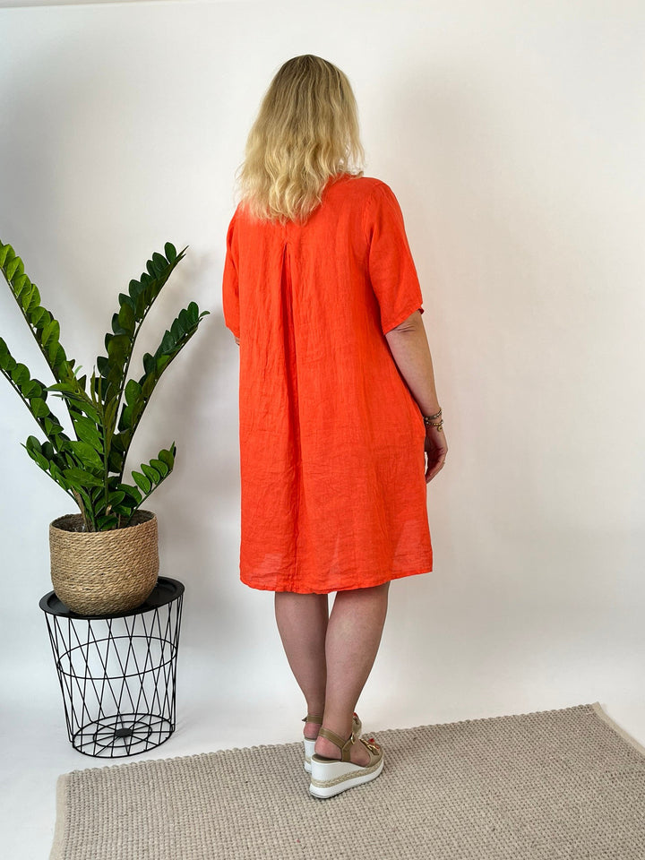 Leinenkleid mit V-Ausschnitt, orange von Bella Vita - Mode &amp; Lifestyle