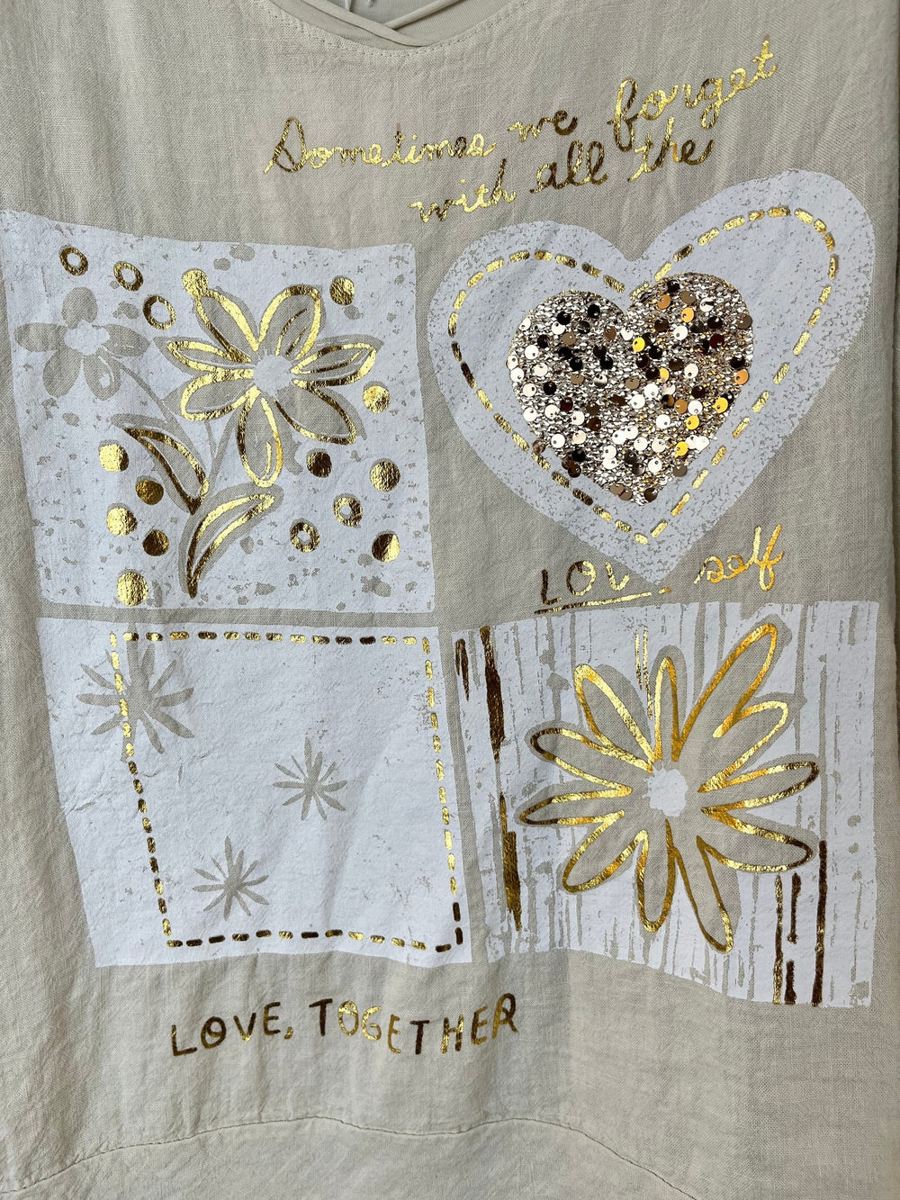 Leinenshirt "Golden Heart", beige von Bella Vita - Mode & Lifestyle