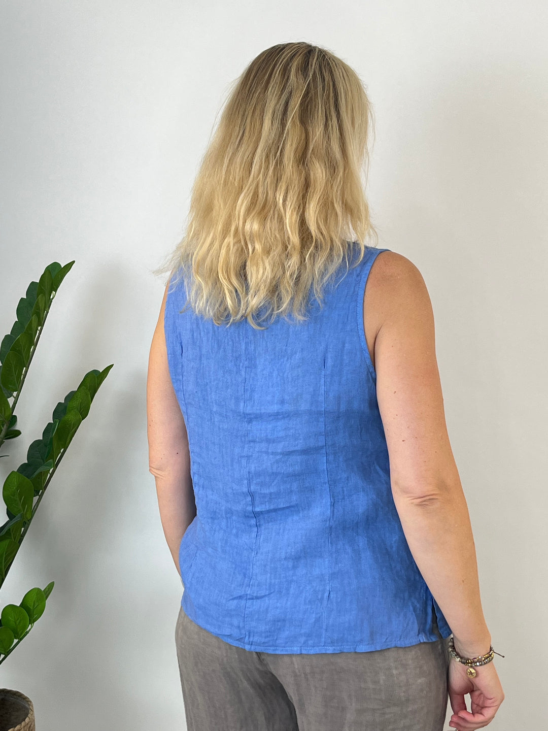Leinentop mit Zierknöpfen, blau von Bella Vita - Mode &amp; Lifestyle