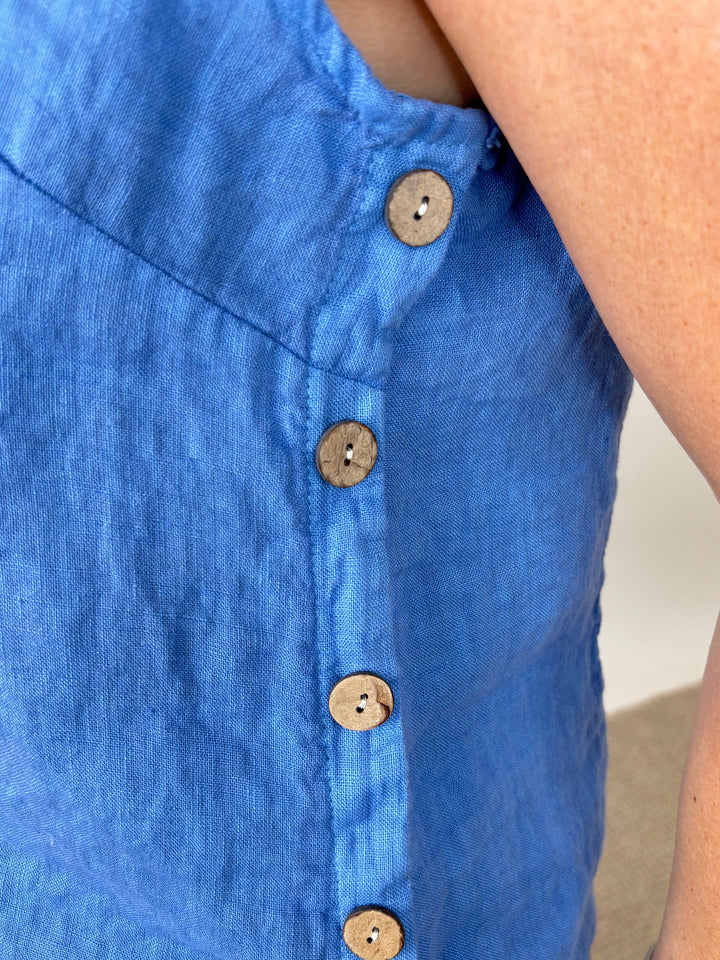 Leinentop mit Zierknöpfen, blau von Bella Vita - Mode &amp; Lifestyle