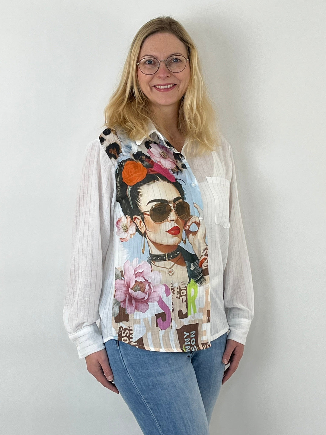 Longbluse mit Fashionprint, weiß von Bella Vita - Mode &amp; Lifestyle
