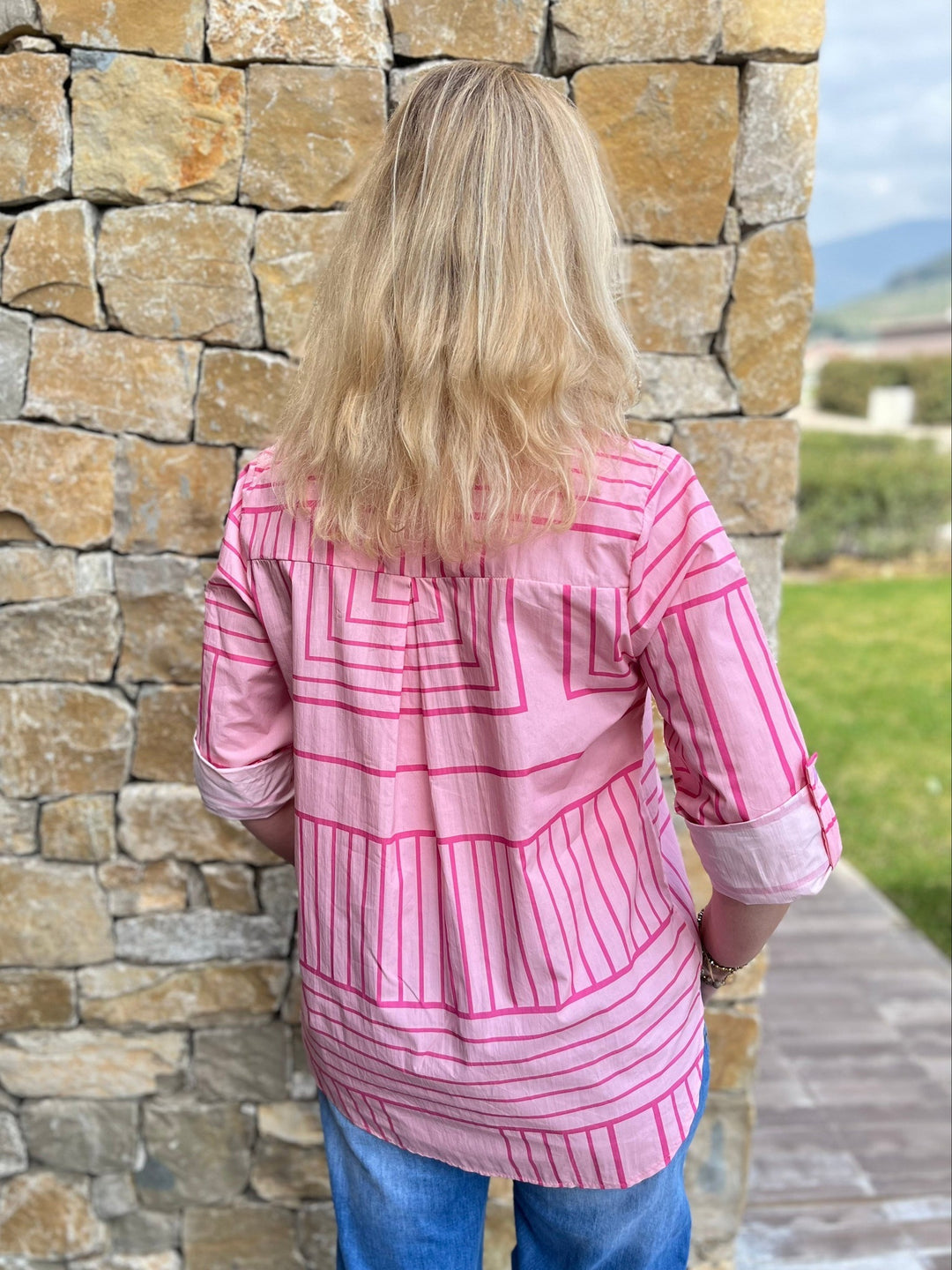Longbluse mit grafischem Muster, rosa von Bella Vita - Mode &amp; Lifestyle