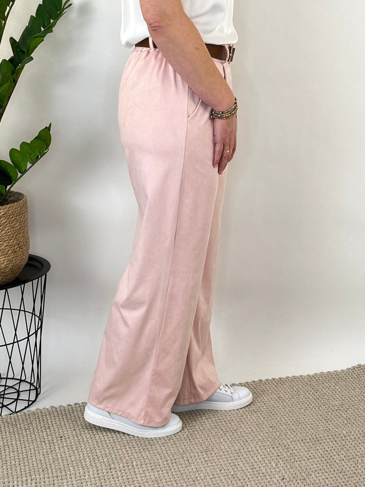 Marlene-Hose aus Veloursimitat, rosa von Bella Vita - Mode &amp; Lifestyle