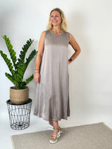 Maxikleid Easy Chic, taupe von Bella Vita - Mode & Lifestyle