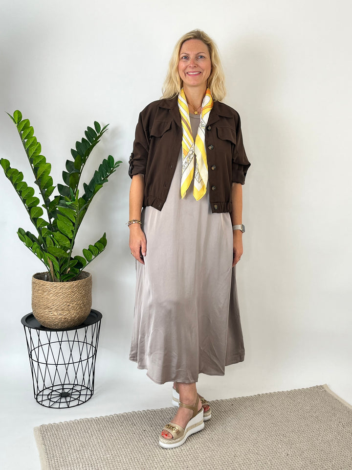 Maxikleid Easy Chic, taupe von Bella Vita - Mode &amp; Lifestyle